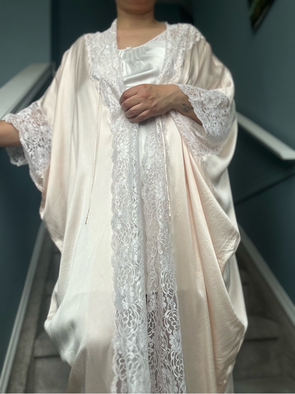 Vintage Pink Satin Kaftan Style Lace-Trim Long Robe with tie Front
